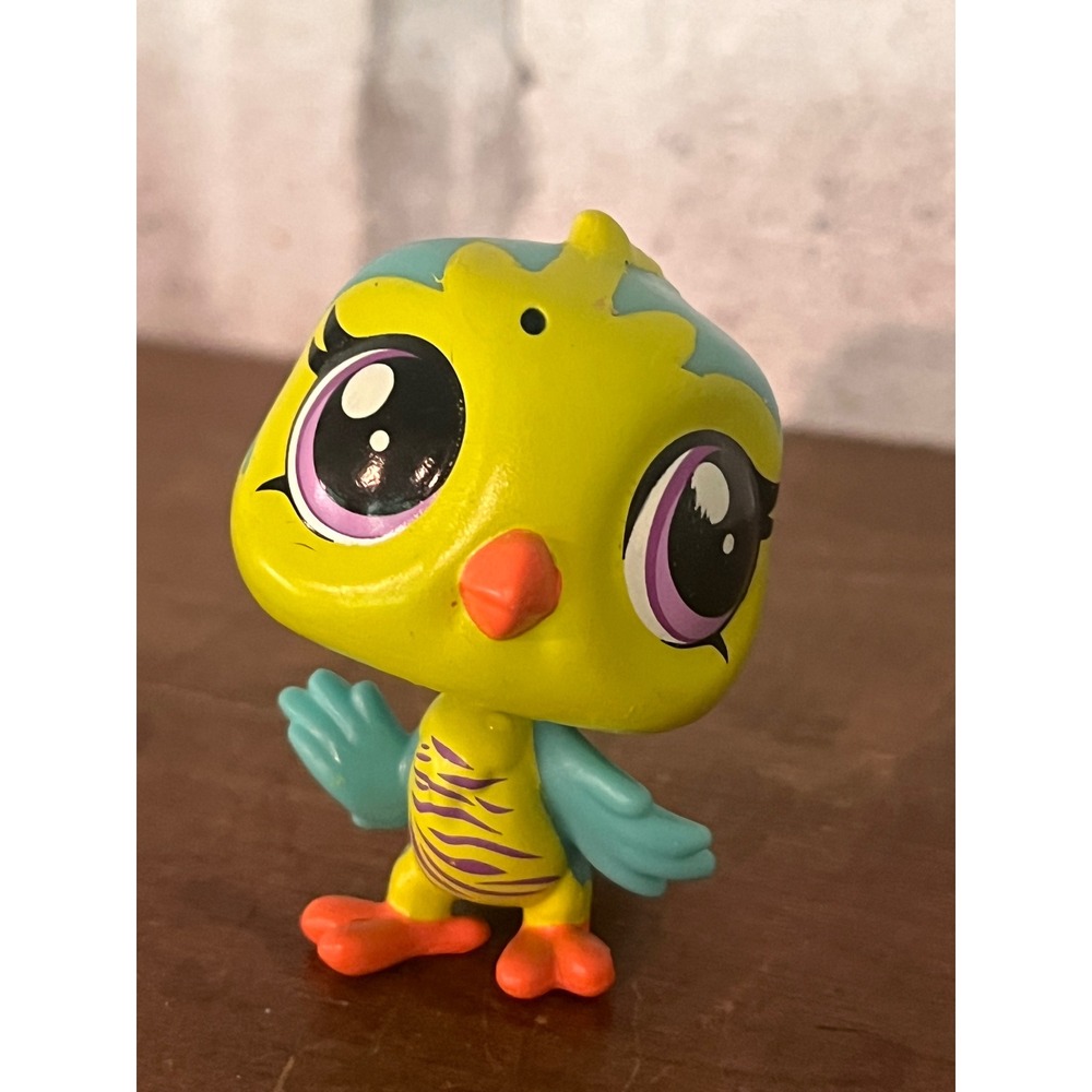 Littlest Pet Shop LPS Hasbro Hugsy Lovejoy Bird #4014‎ Teal Yellow Purple Orange